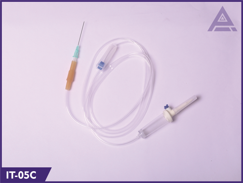 Vented Infusion Set with Needle - 1 Pack of 50pcs